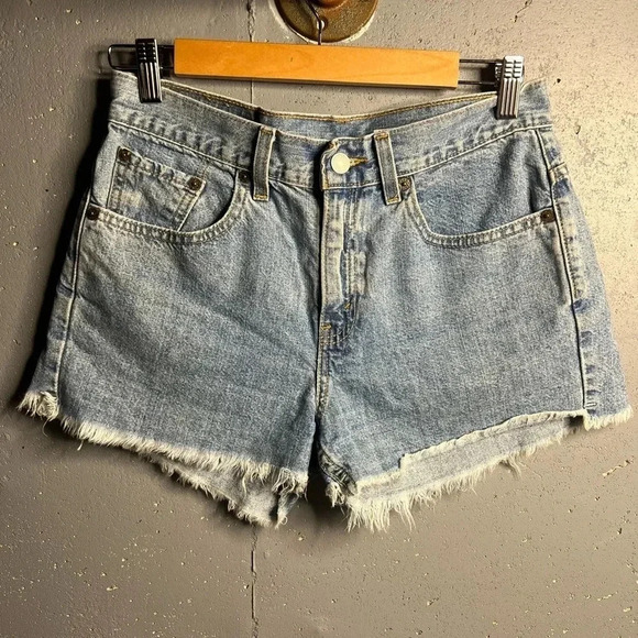 Levi's Pants - Levi’s vintage (1999) distress denim shorts.  Size 7jr